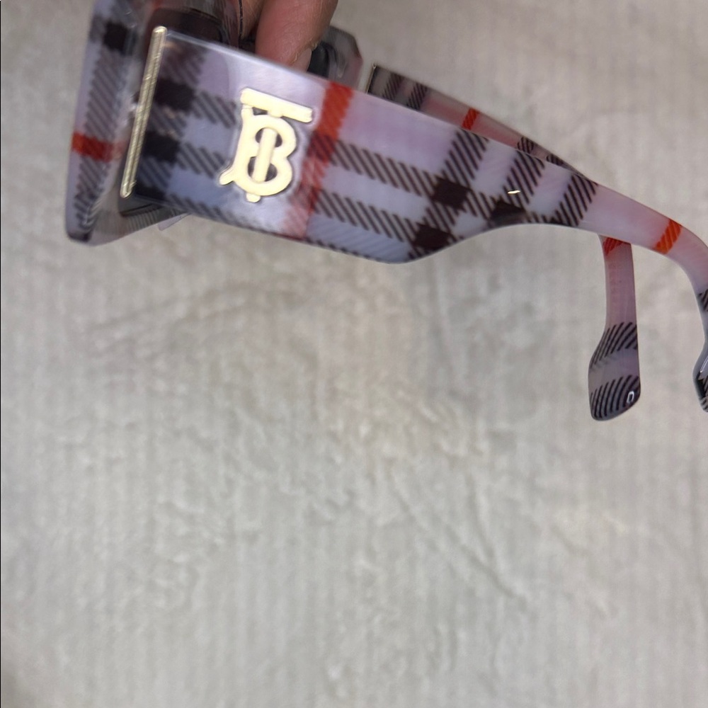Plaid Rectangular Sunglasses with Black Lenses - image 2